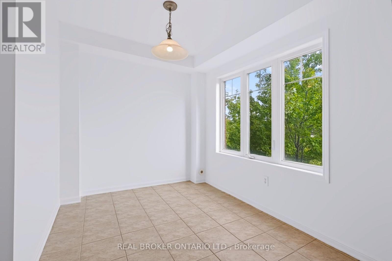 28 - 3050 Rotary Way, Burlington, Ontario  L7M 0G8 - Photo 17 - W13799152