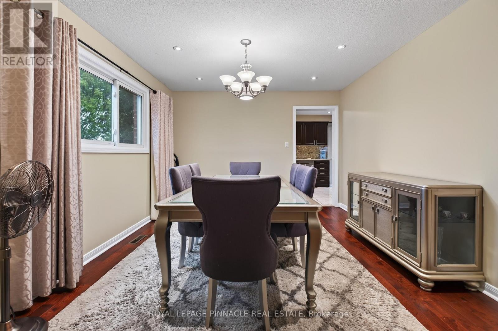 59 Princeton Terrace, Brampton, Ontario  L6S 3S4 - Photo 7 - W13799198