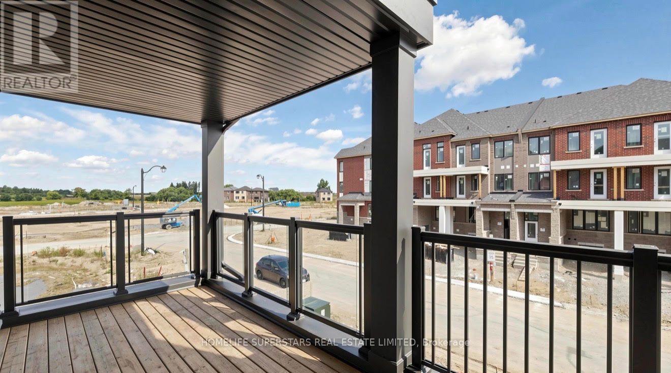 Upper Unit - 96 Fieldfare Road, Brampton, Ontario  L7A 0B8 - Photo 12 - W13799270