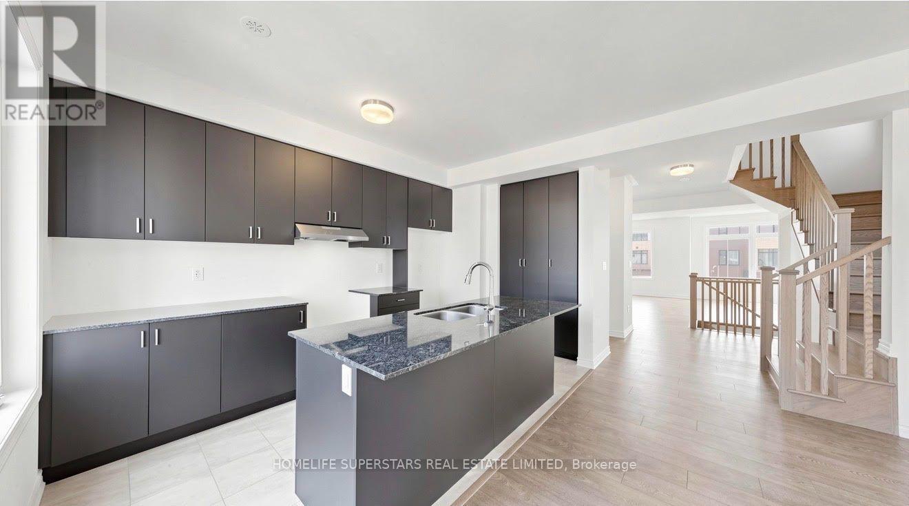 Upper Unit - 96 Fieldfare Road, Brampton, Ontario  L7A 0B8 - Photo 7 - W13799270