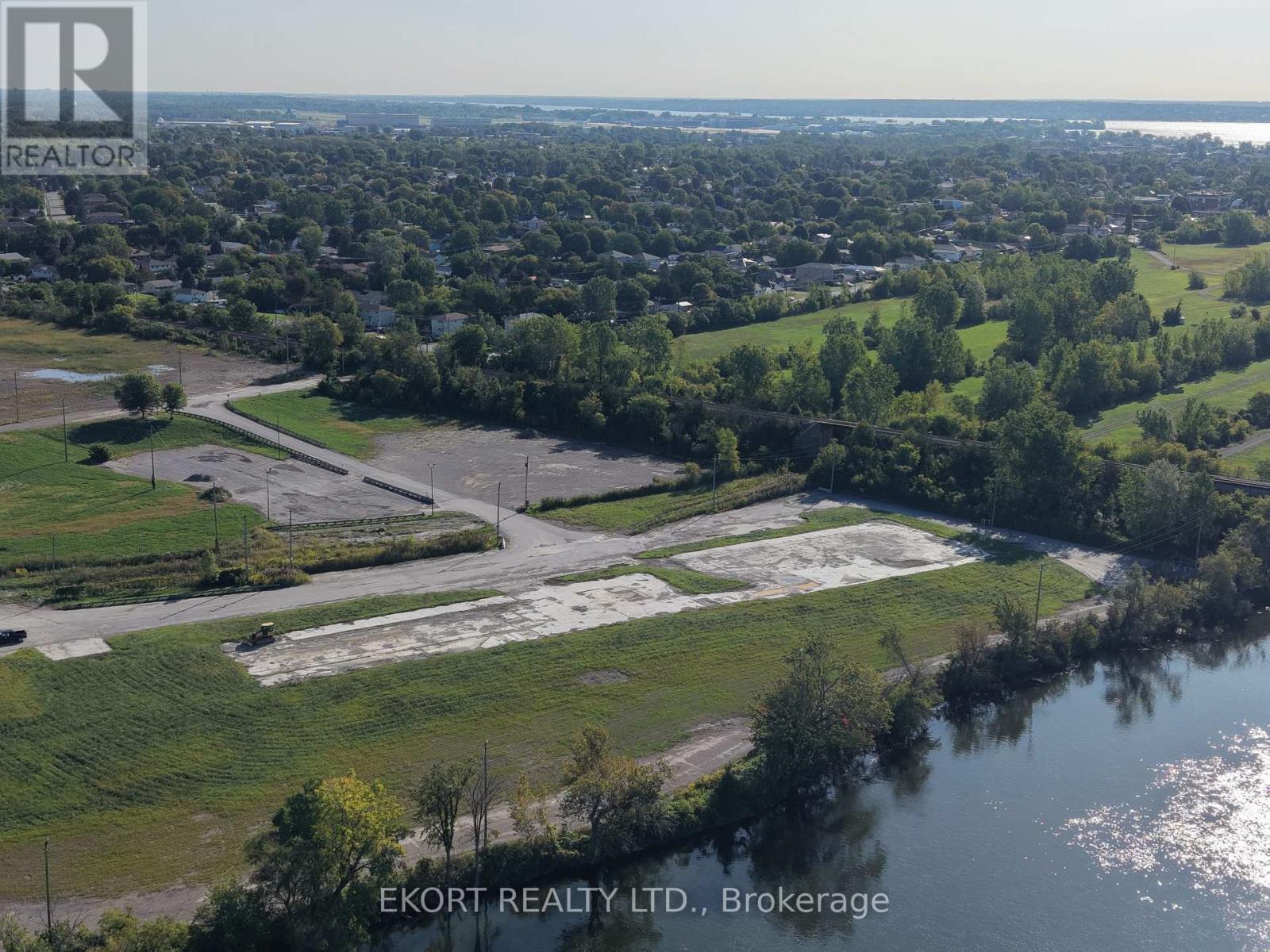300 Marmora Street, Quinte West, Ontario  K8V 2J5 - Photo 35 - X12771820