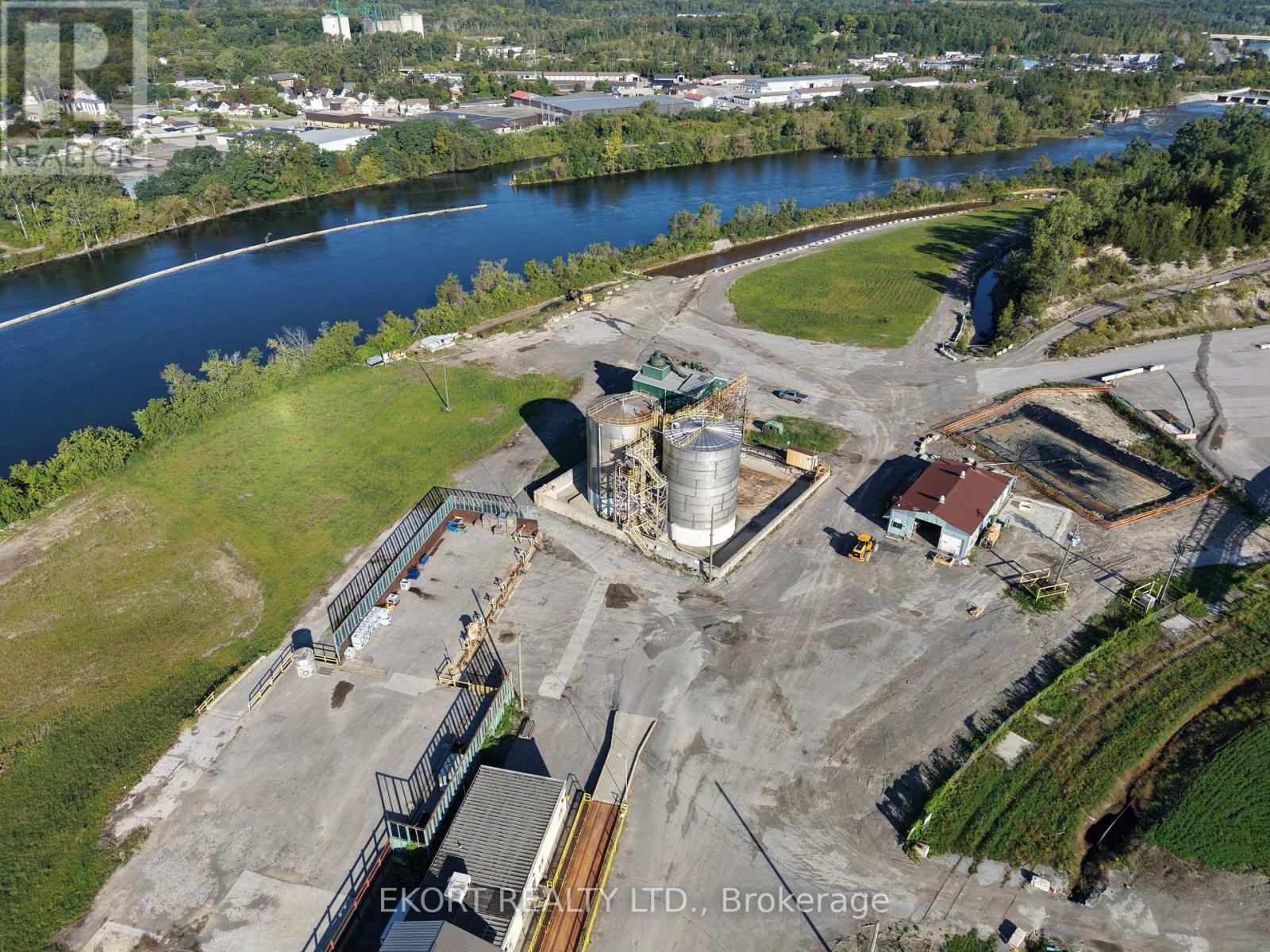 300 Marmora Street, Quinte West, Ontario  K8V 2J5 - Photo 9 - X12771820