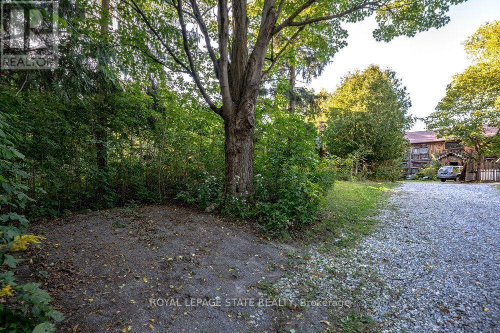 961 Lower Lions Club Road, Hamilton, Ontario  L9H 5E3 - Photo 31 - X13799024