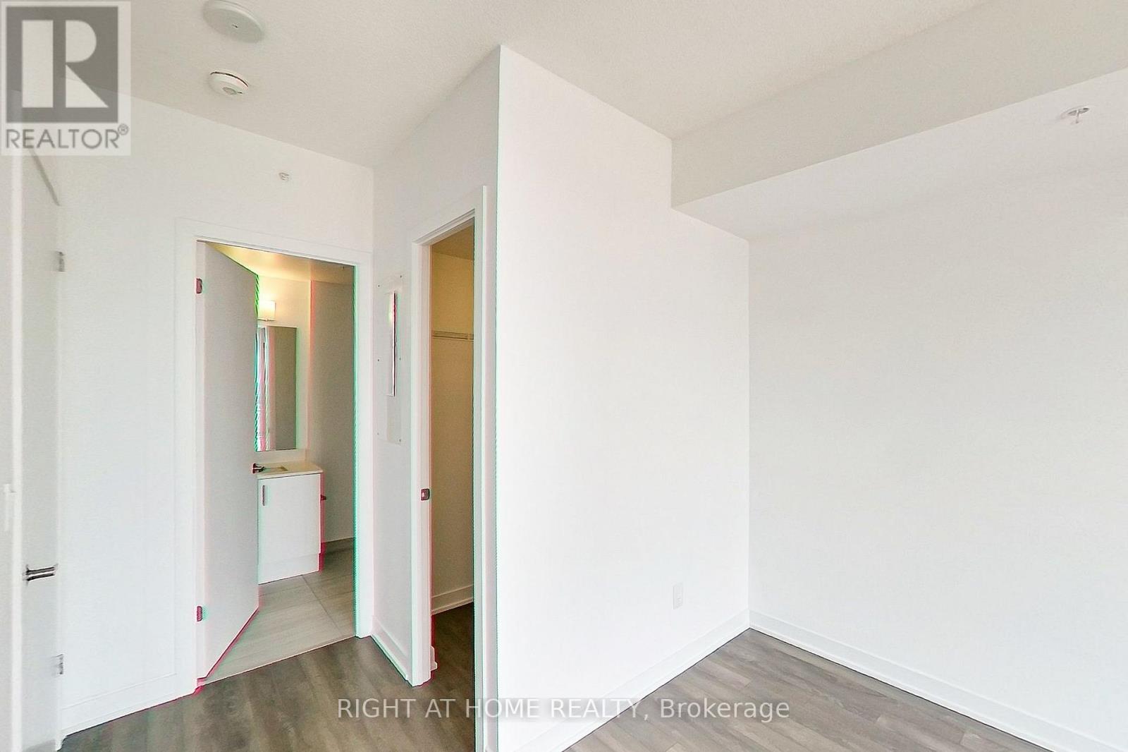 1208 - 550 North Service Road, Grimsby, Ontario  L3M 0H9 - Photo 16 - X13799064