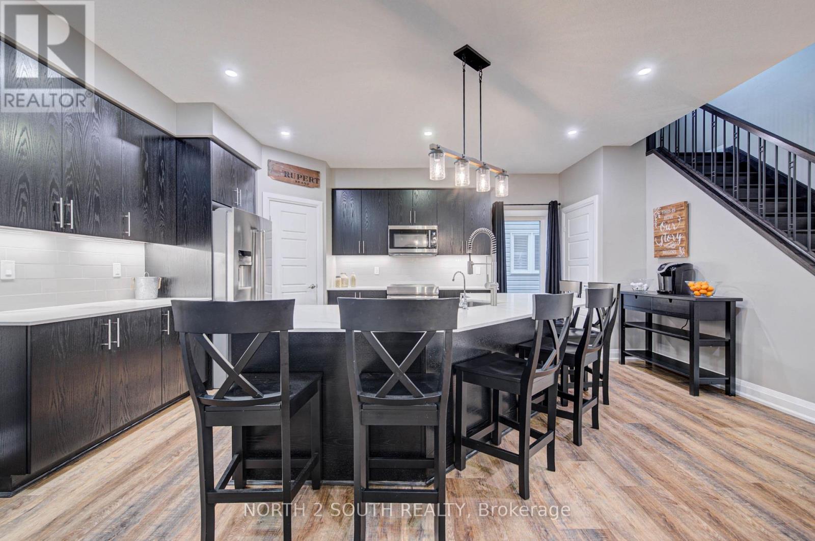11 Oldham Avenue, Brant, Ontario  N3L 0G6 - Photo 4 - X13799068