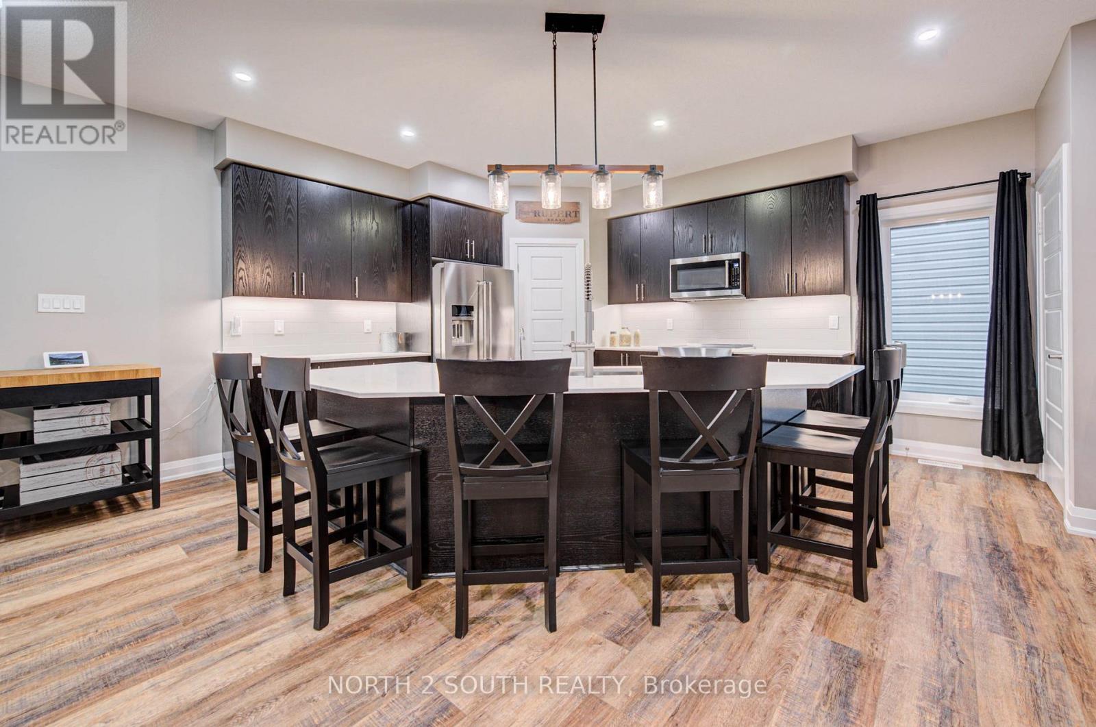 11 Oldham Avenue, Brant, Ontario  N3L 0G6 - Photo 5 - X13799068