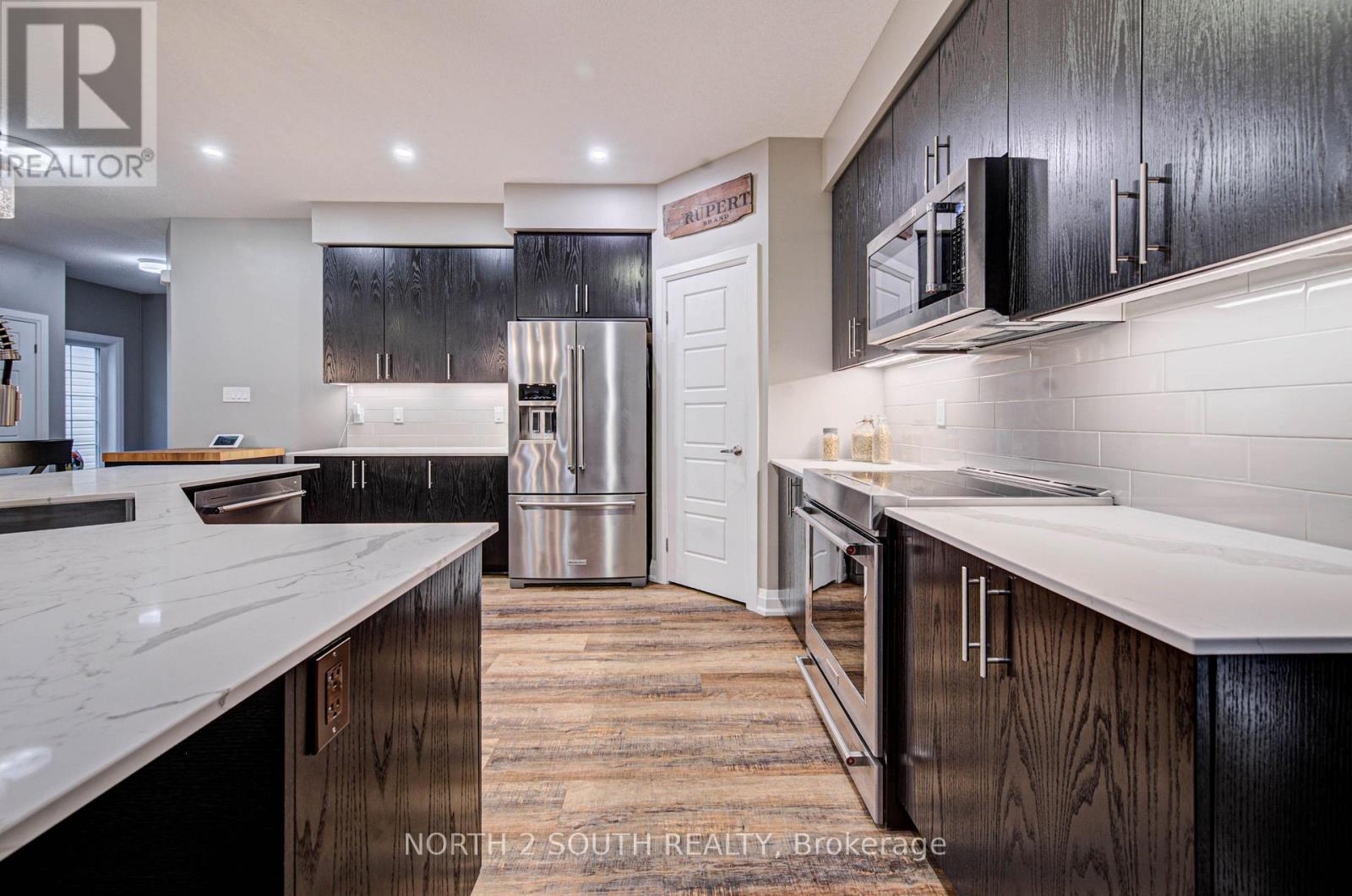 11 Oldham Avenue, Brant, Ontario  N3L 0G6 - Photo 6 - X13799068