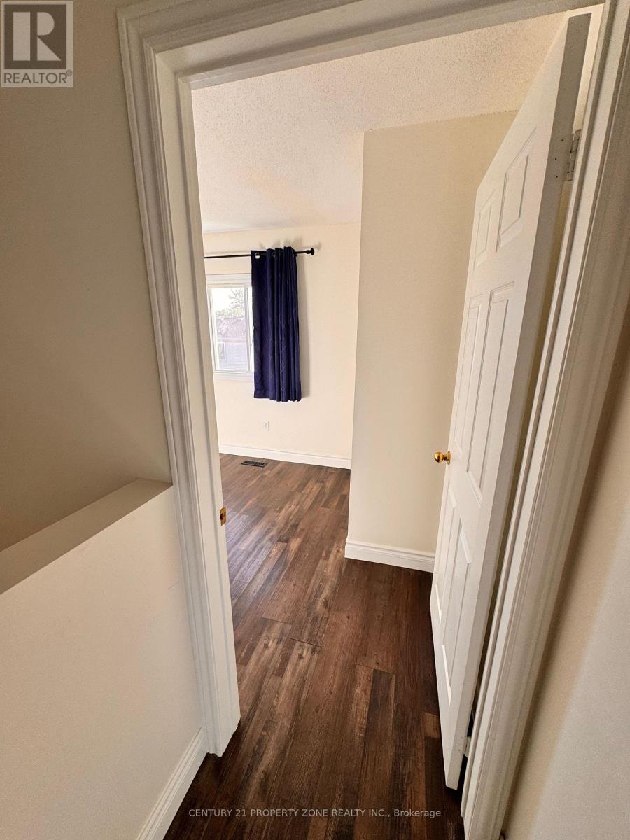 1 Golden Terrace Court, Kitchener, Ontario  N2N 3L2 - Photo 20 - X13799104