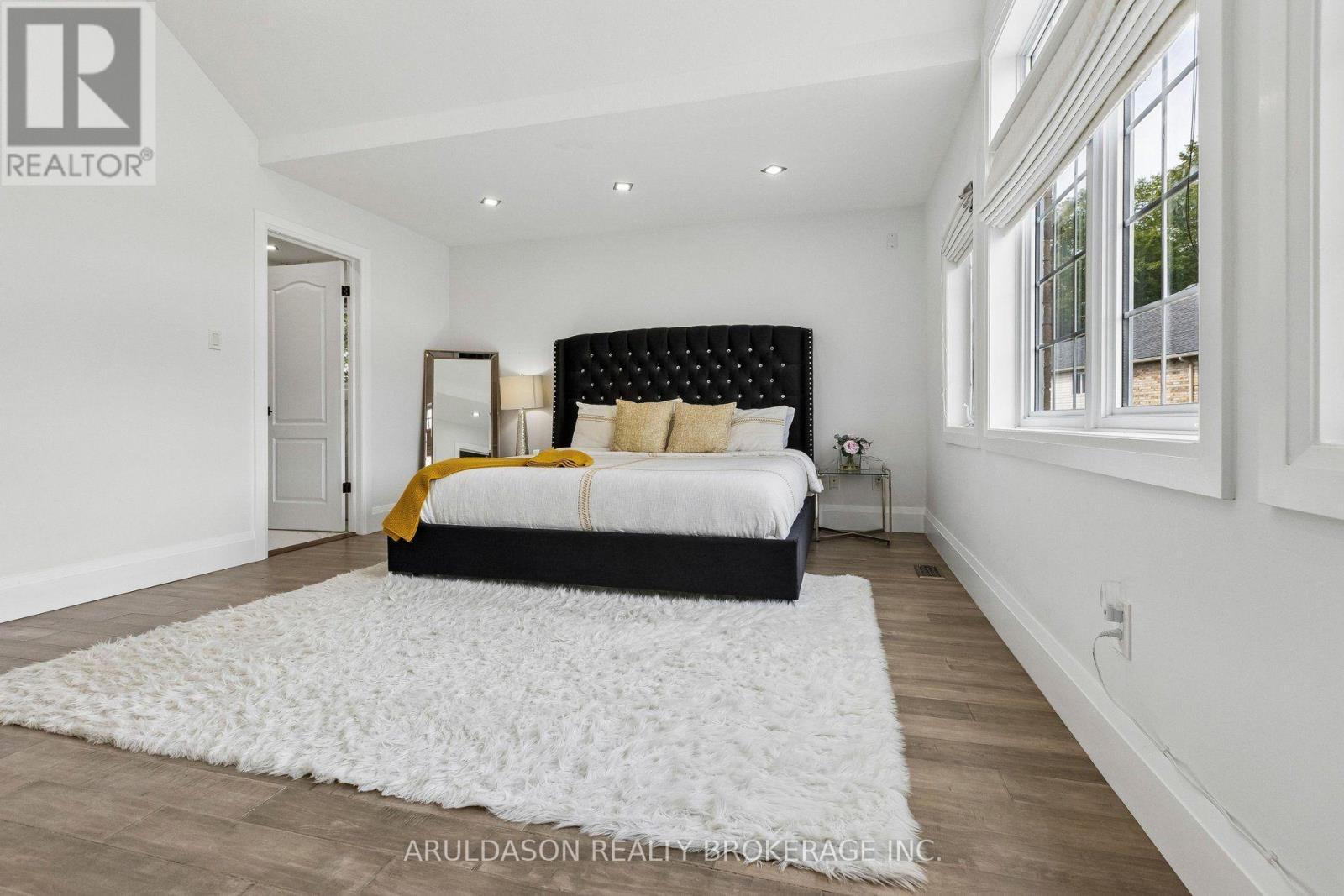 827 Grey Alder Court, Waterloo, Ontario  N2V 2P2 - Photo 12 - X13799124