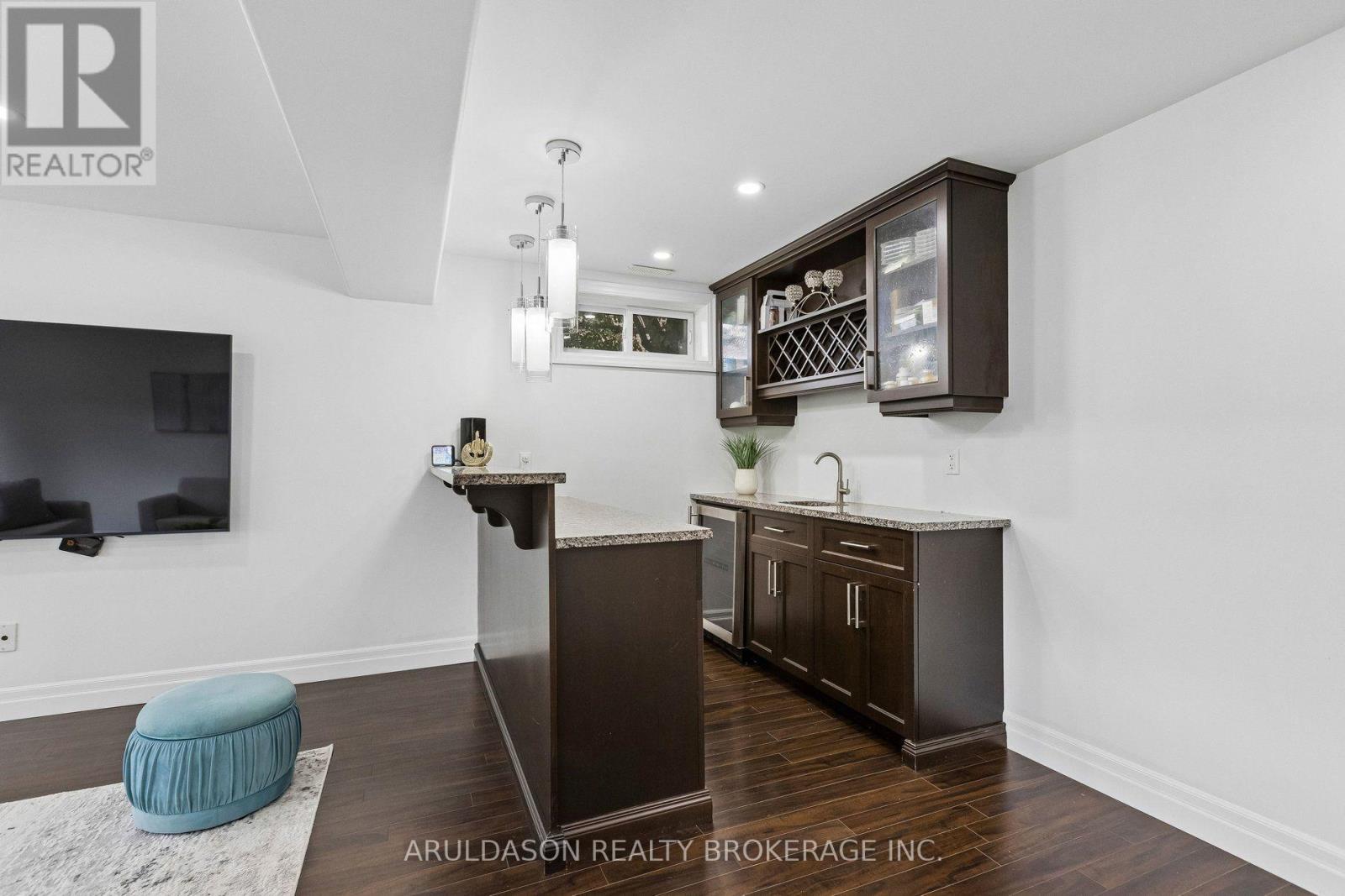 827 Grey Alder Court, Waterloo, Ontario  N2V 2P2 - Photo 18 - X13799124