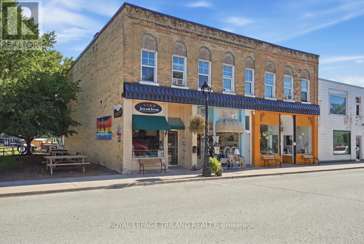 51 KING STREET W, Lambton Shores, Ontario