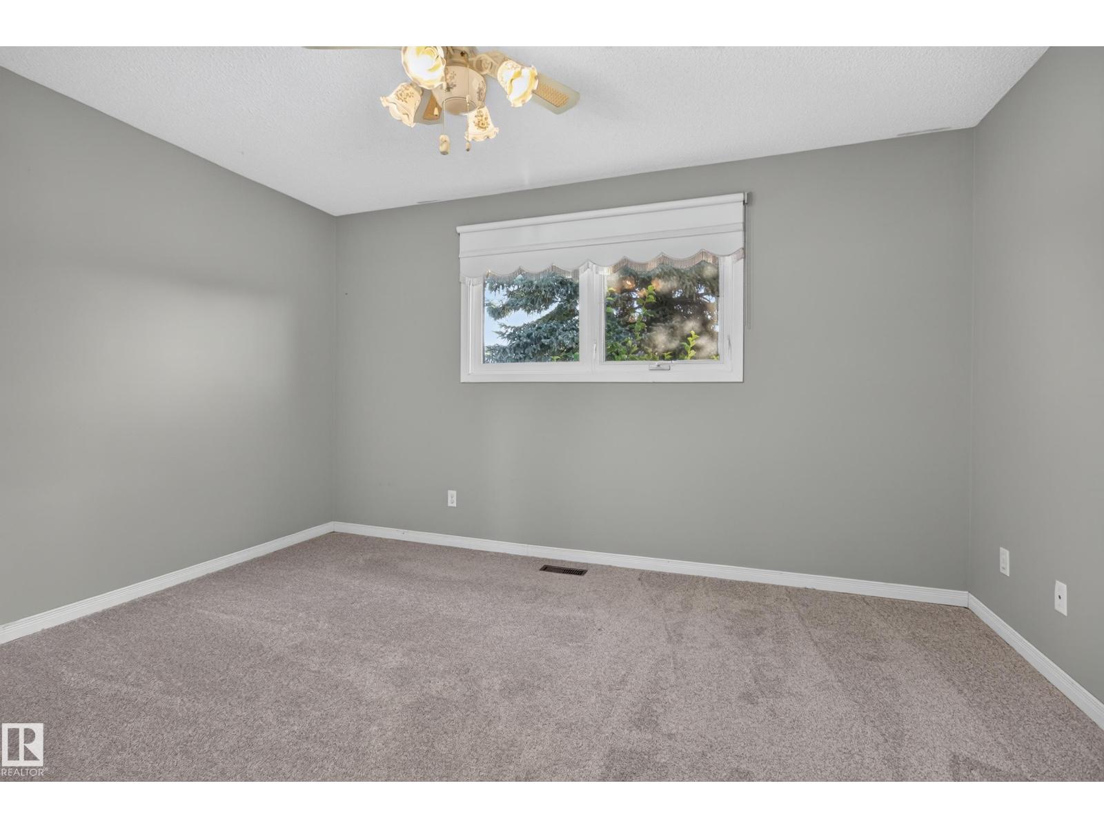3918 103b St NW, Edmonton, Alberta  T6J 2X9 - Photo 31 - E4509188