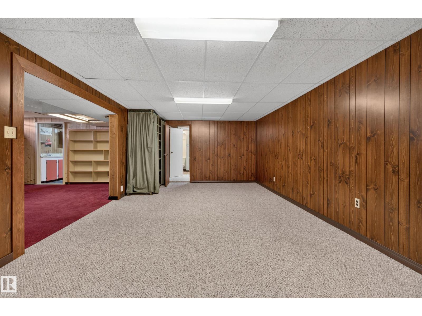 3918 103b St NW, Edmonton, Alberta  T6J 2X9 - Photo 40 - E4509188