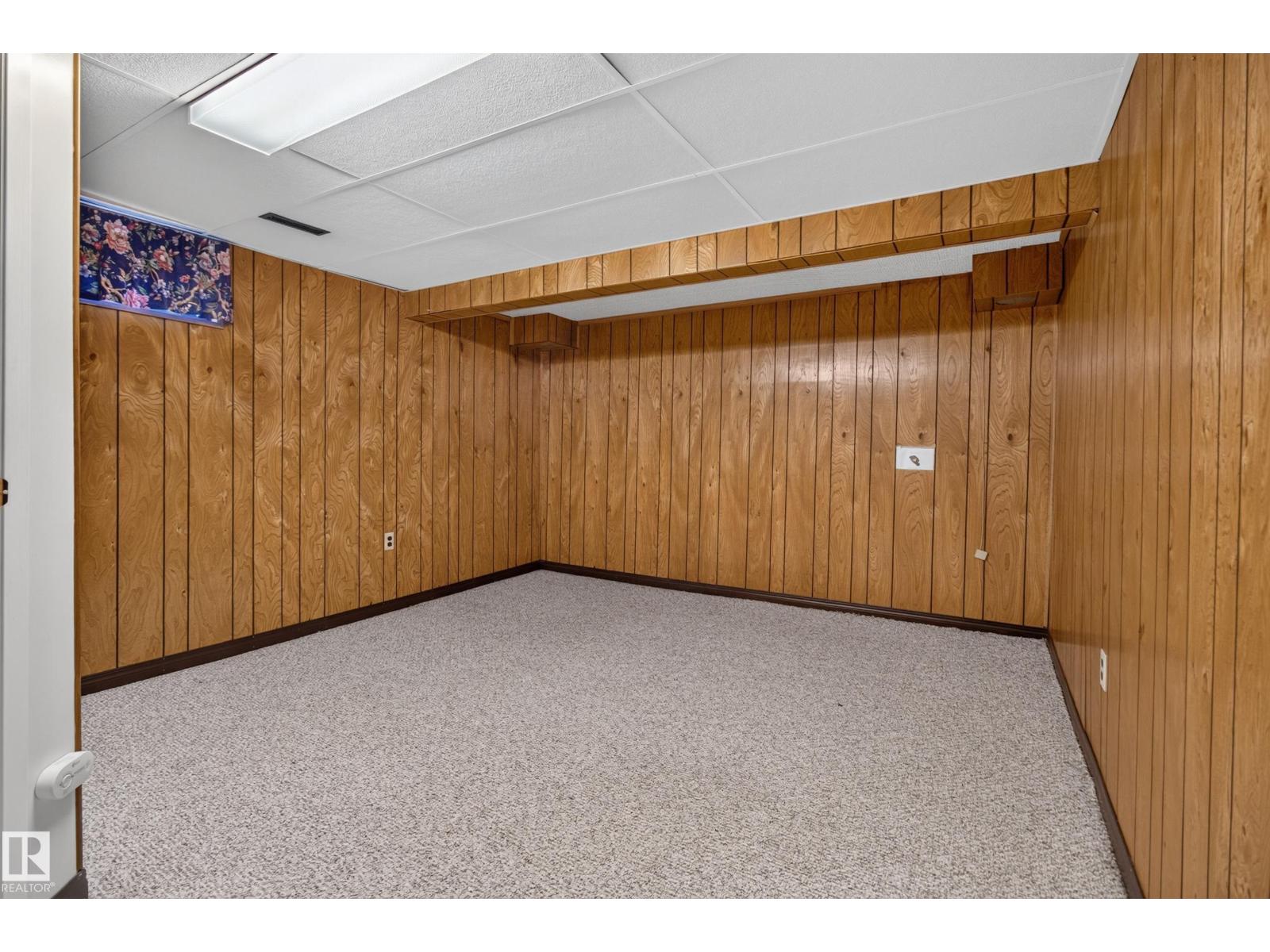 3918 103b St NW, Edmonton, Alberta  T6J 2X9 - Photo 44 - E4509188