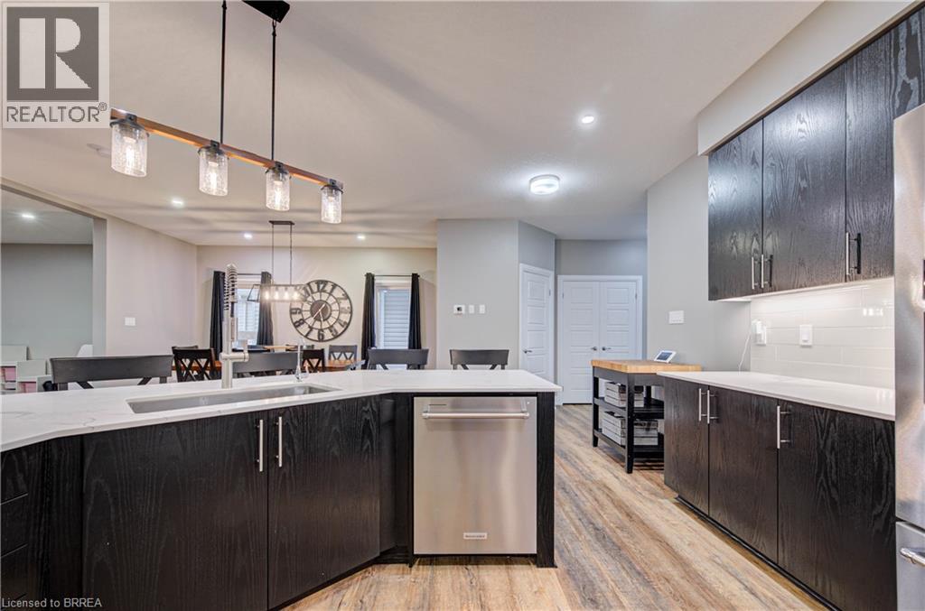 11 Oldham Drive, Paris, Ontario  N3L 3E2 - Photo 8 - 40863794