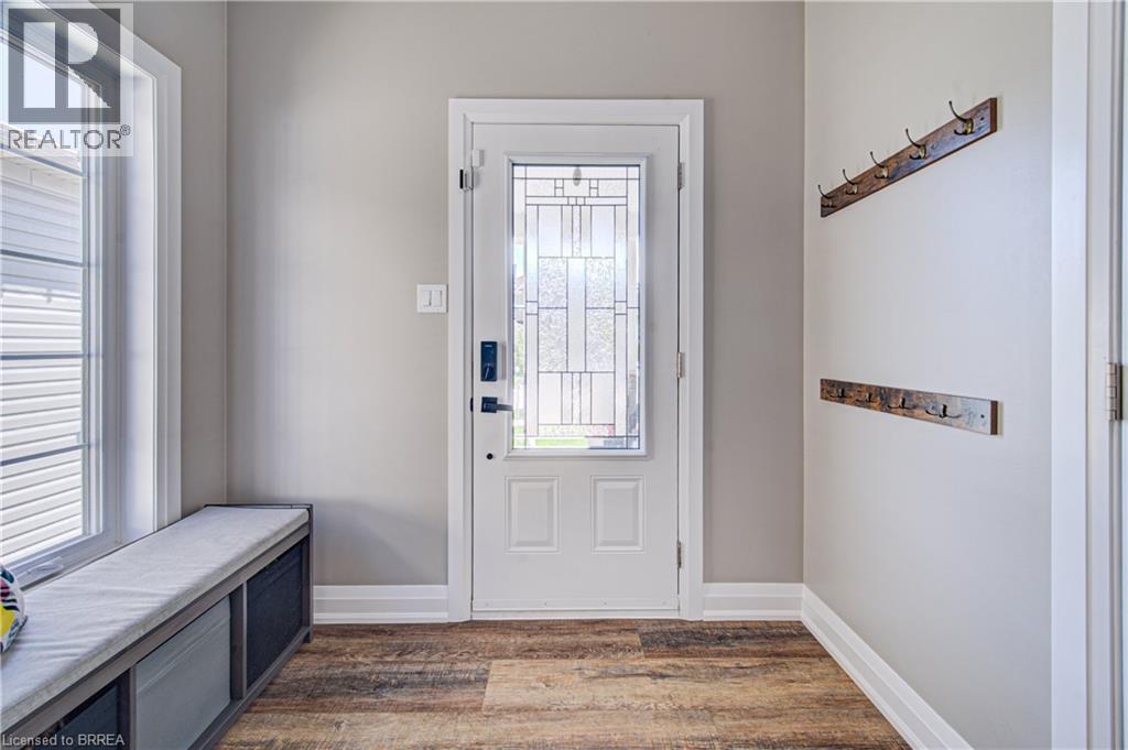 11 Oldham Drive, Paris, Ontario  N3L 3E2 - Photo 2 - 40863794