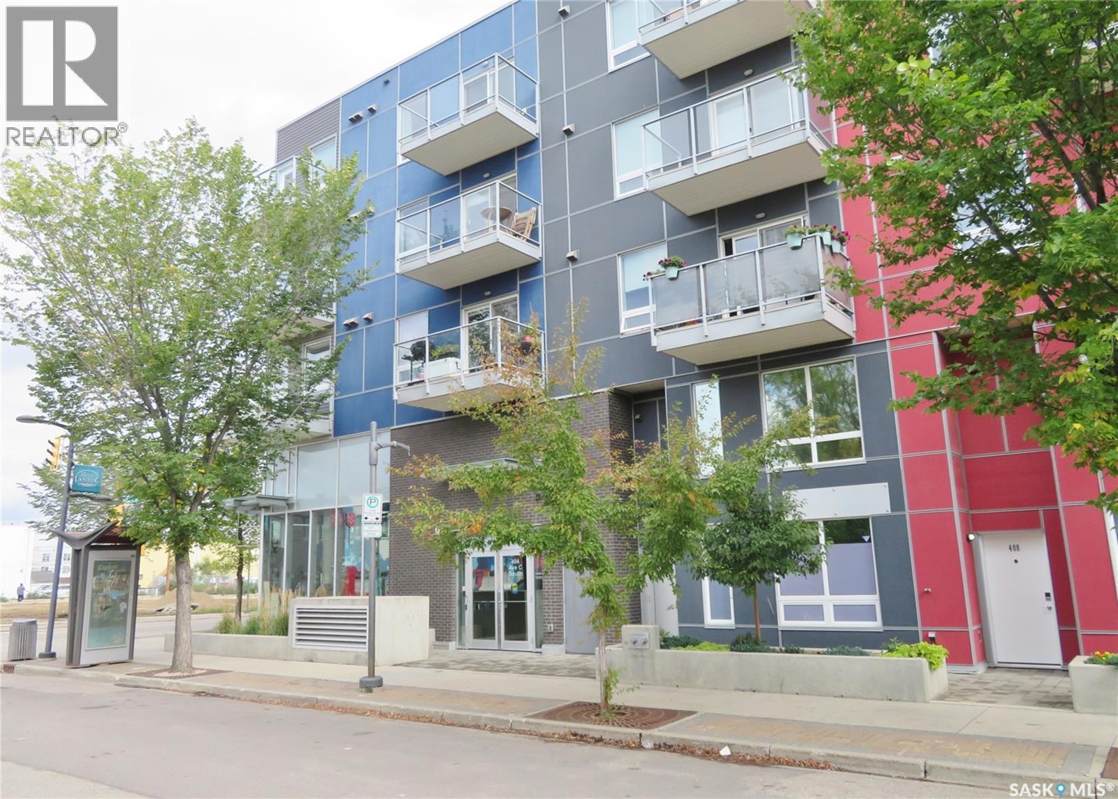 404 404 C AVENUE S, Saskatoon, Saskatchewan
