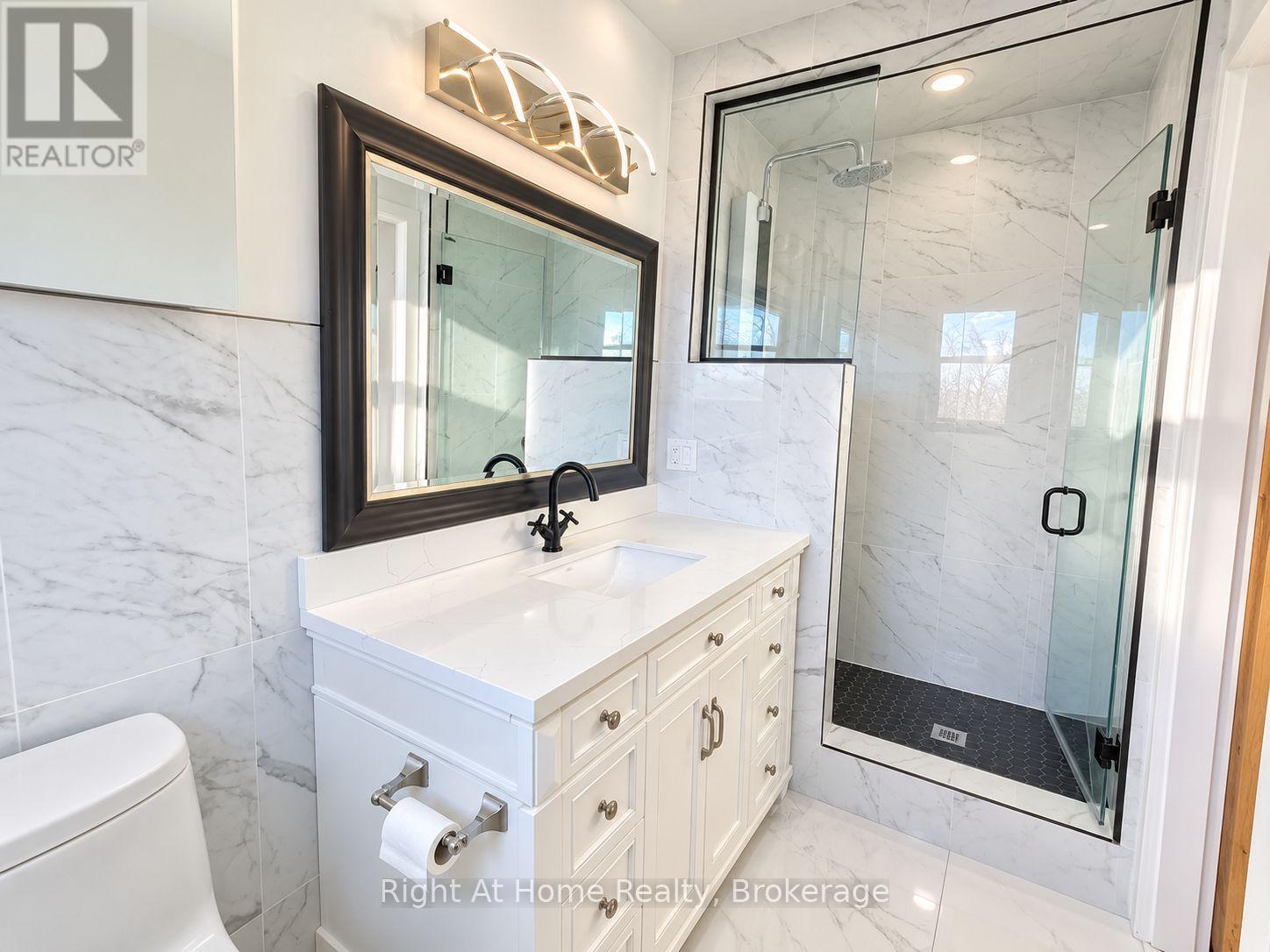 15414 Niagara River Parkway, Niagara-On-The-Lake, Ontario  L0S 1J0 - Photo 10 - X12863544