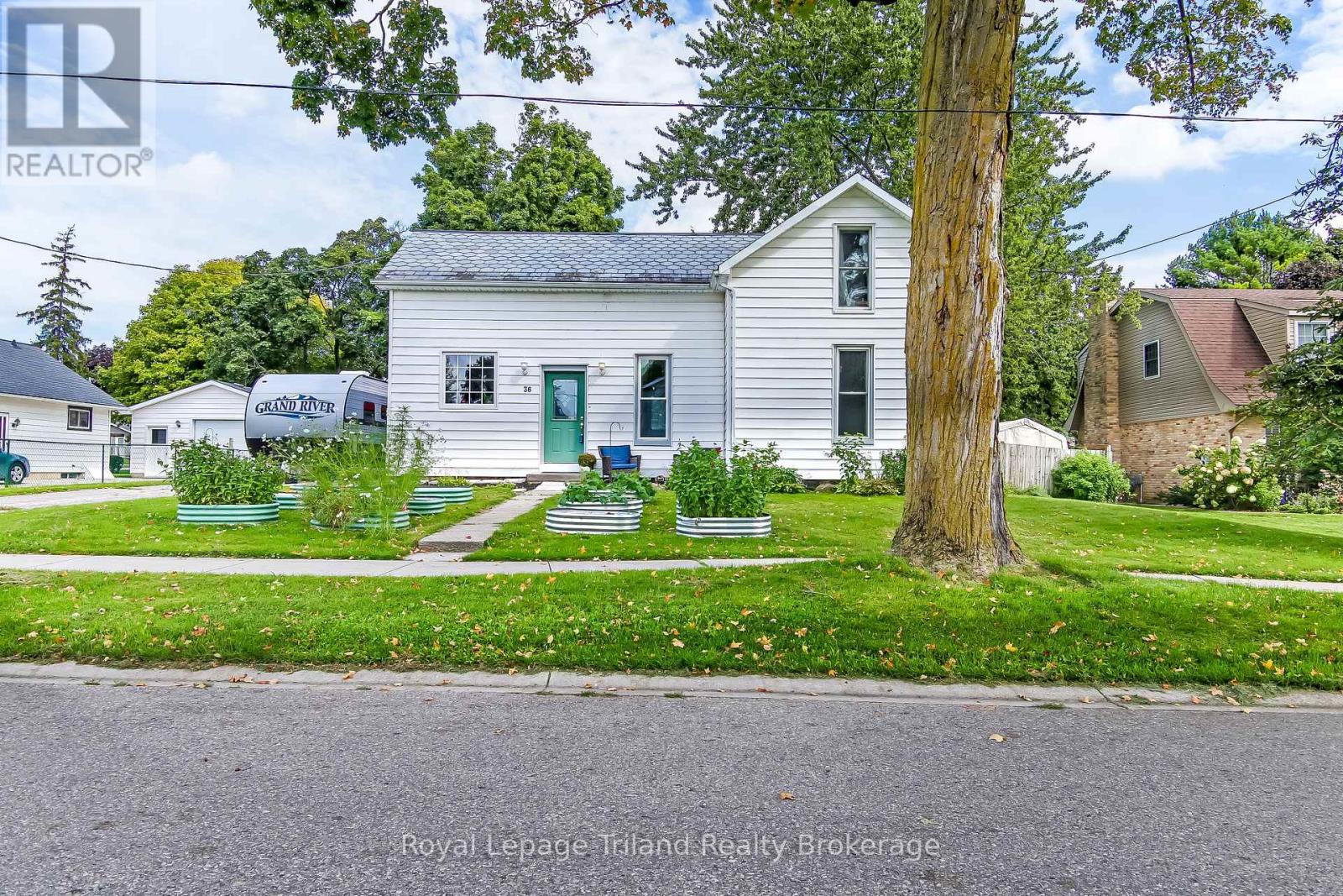 36 John Street, Norwich, Ontario  N0J 1P0 - Photo 2 - X13781396