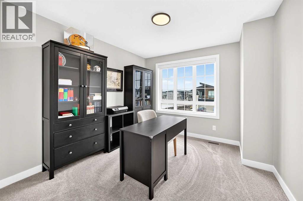 203 Greenwich Drive Nw, Calgary, Alberta  T3B 6N9 - Photo 19 - A2344688