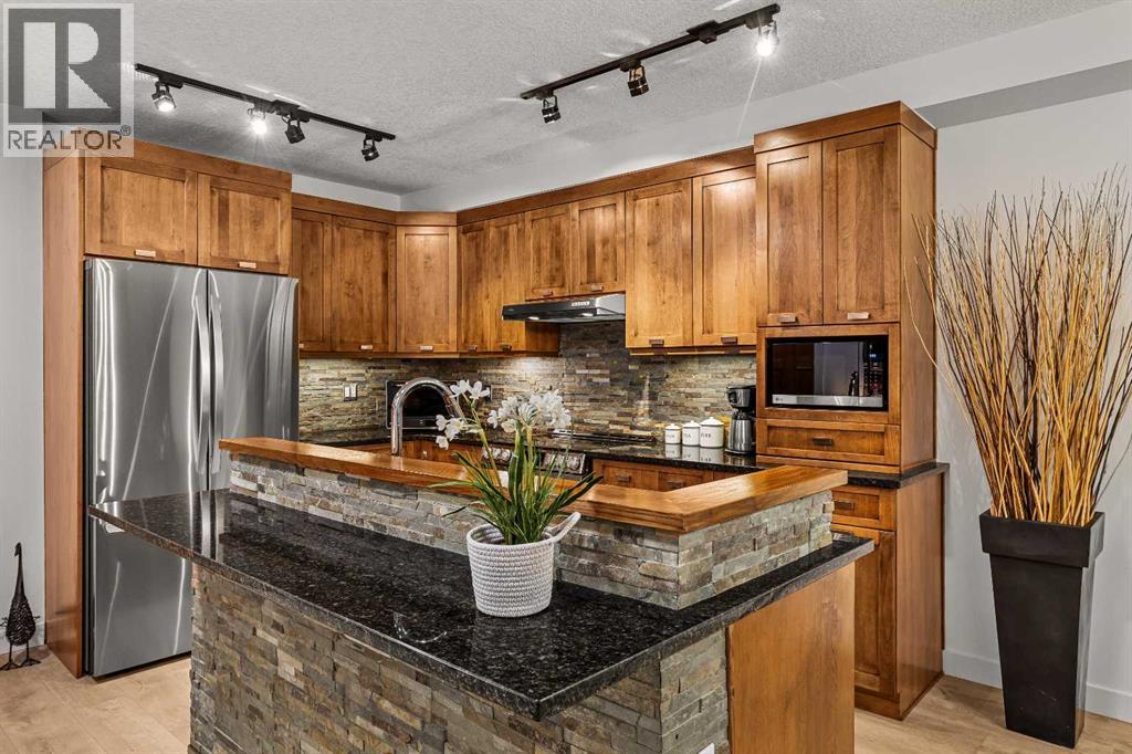 218, 106 Stewart Creek Landing, Canmore, Alberta  T1W 0G6 - Photo 6 - A2346037