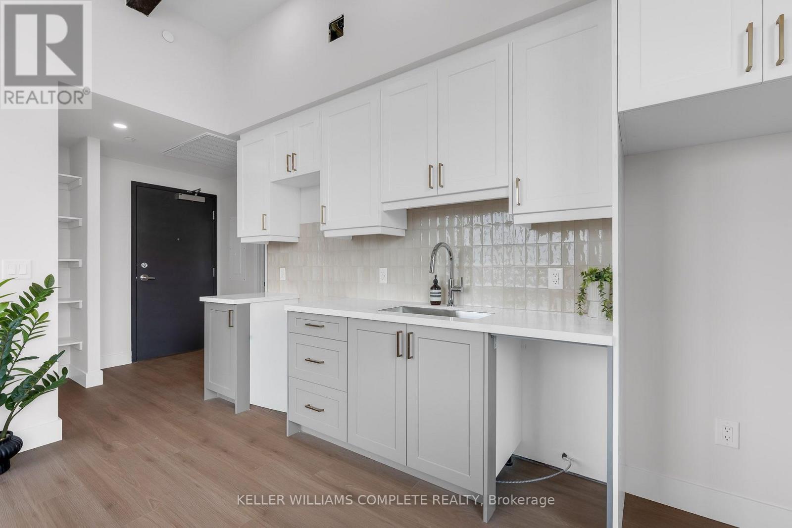 207 - 56 York Boulevard, Hamilton, Ontario  L8R 0A2 - Photo 7 - X13729804