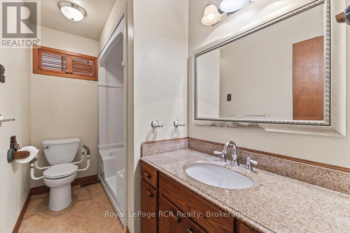 527 2nd A Street, Hanover, Ontario  N4N 3P6 - Photo 17 - X13799090