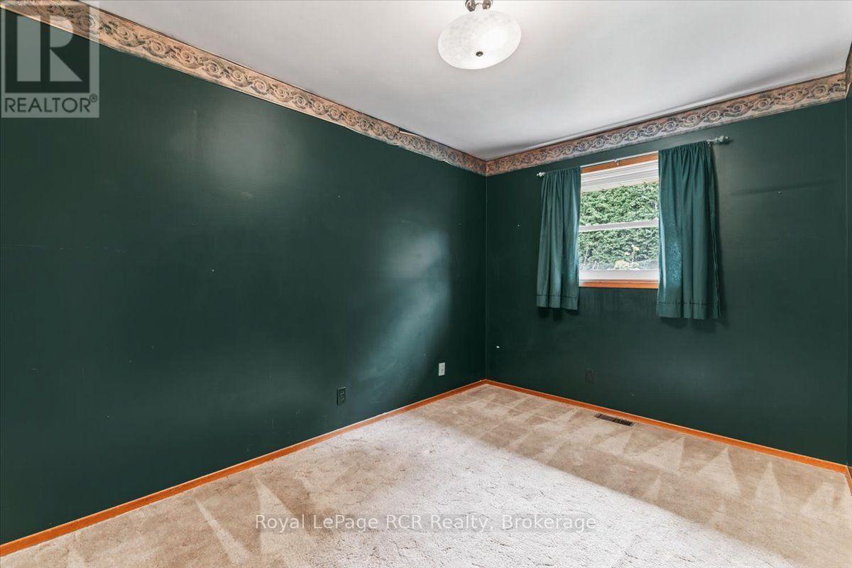 527 2nd A Street, Hanover, Ontario  N4N 3P6 - Photo 15 - X13799090