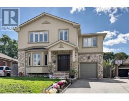 11 BELLVARE CRESCENT, Toronto, Ontario