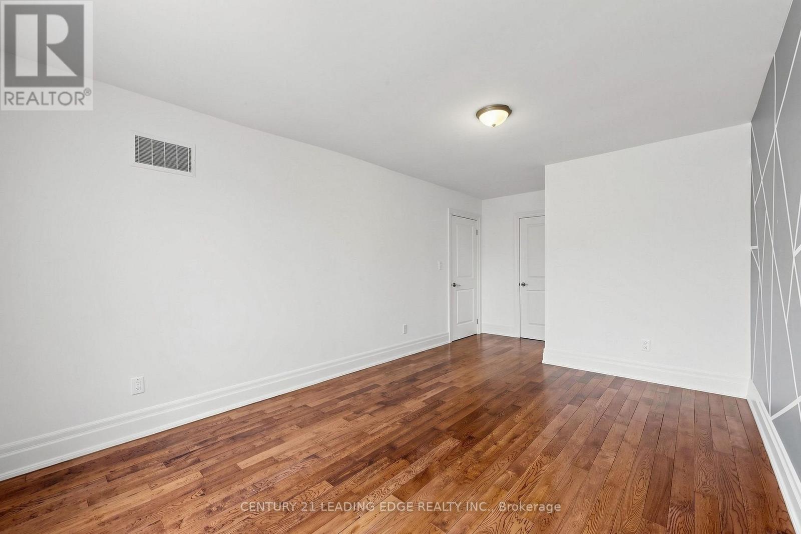 11 Bellvare Crescent, Toronto, Ontario  M1R 2M8 - Photo 25 - E13798382