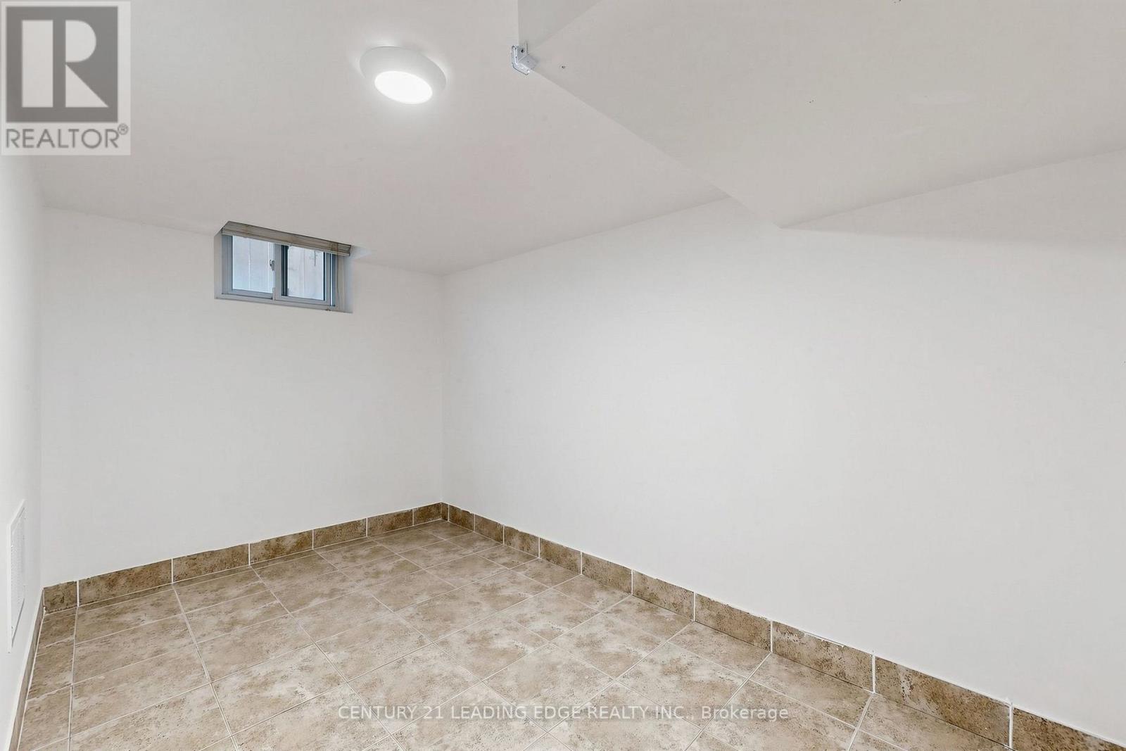 11 Bellvare Crescent, Toronto, Ontario  M1R 2M8 - Photo 42 - E13798382