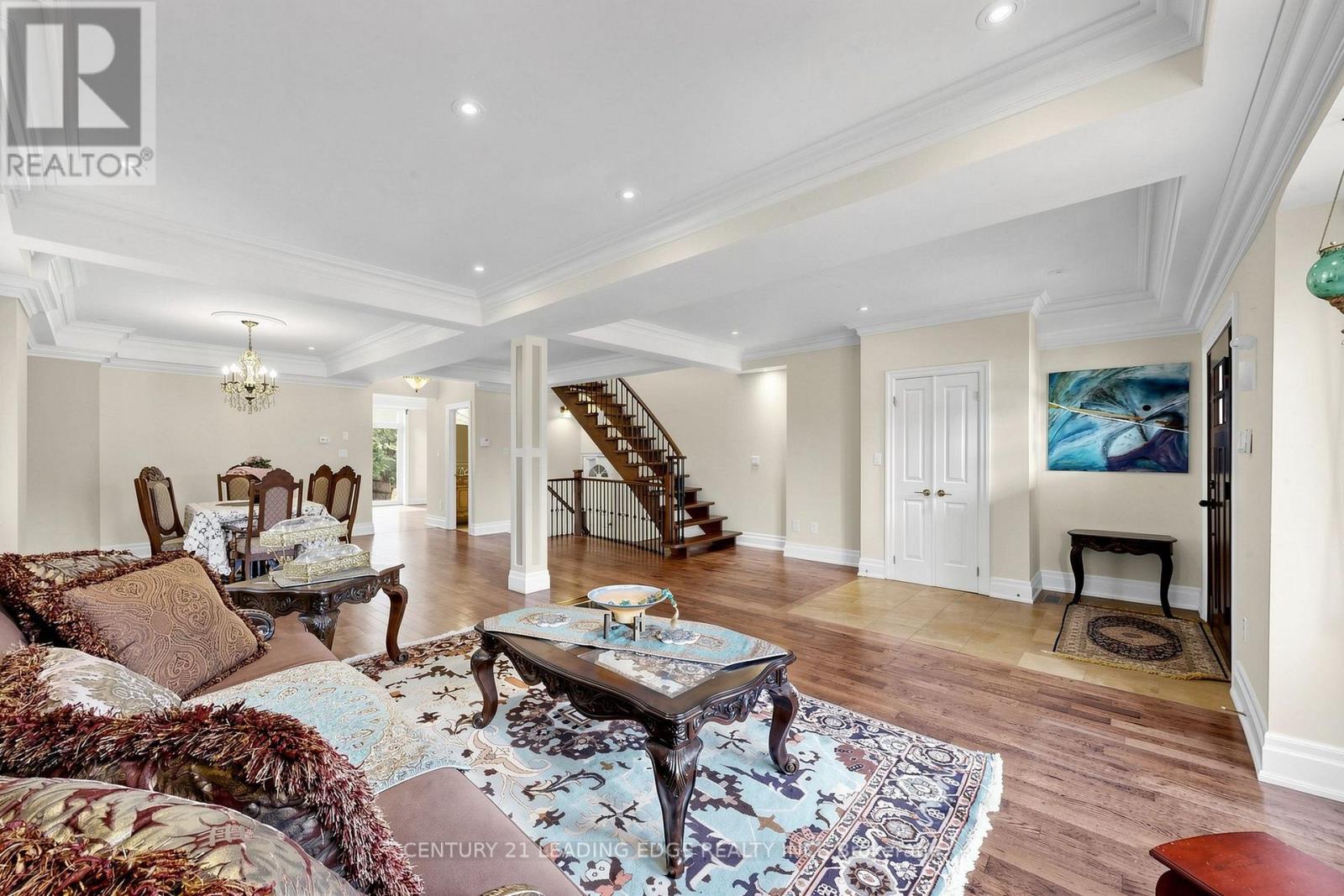 11 Bellvare Crescent, Toronto, Ontario  M1R 2M8 - Photo 5 - E13798382