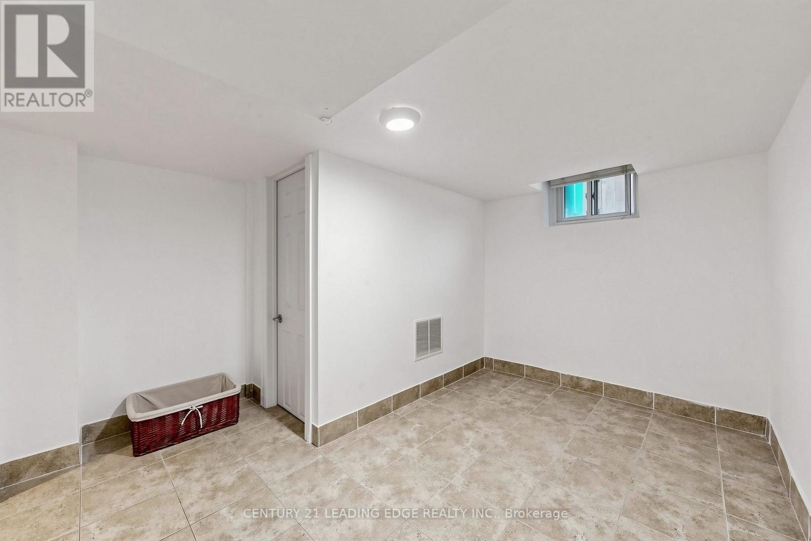 11 Bellvare Crescent, Toronto, Ontario  M1R 2M8 - Photo 43 - E13798382