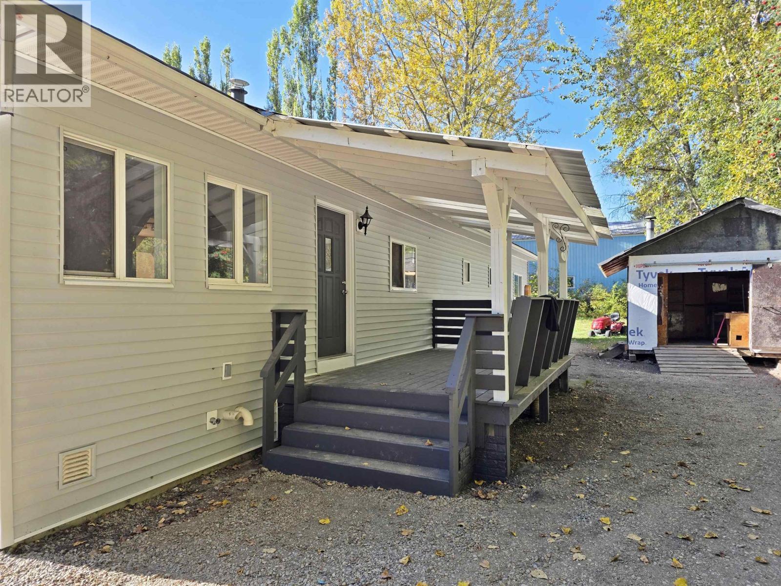 1042 Maple Drive, Quesnel, British Columbia  V2J 5M2 - Photo 2 - R3166913