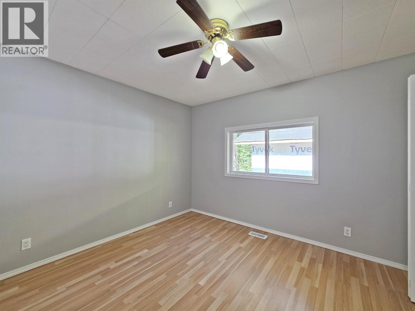 1042 Maple Drive, Quesnel, British Columbia  V2J 5M2 - Photo 12 - R3166913