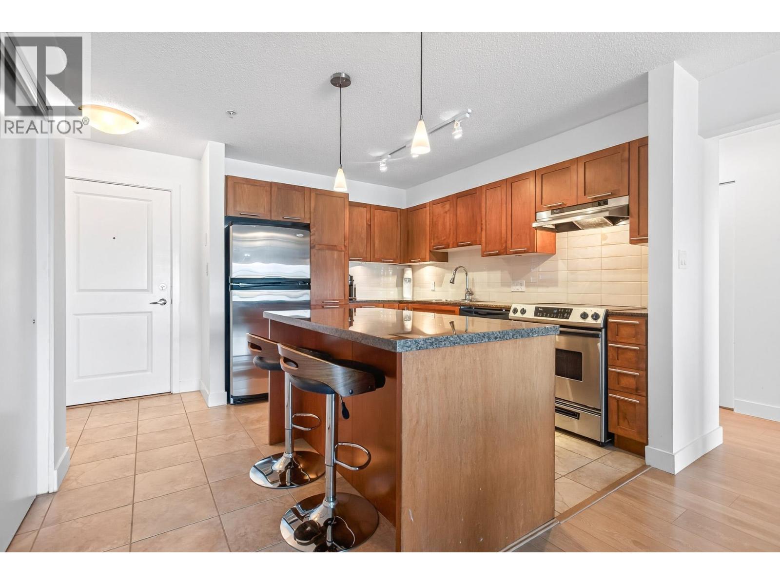 227 19673 Meadow Gardens Way, Pitt Meadows, British Columbia  V3Y 0A1 - Photo 14 - R3166627