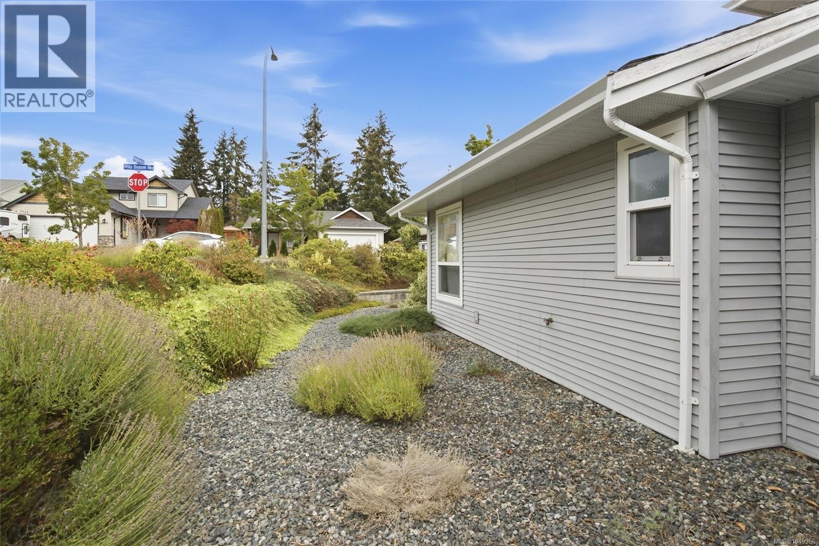 1863 White Blossom Way, Nanaimo, British Columbia  V9X 1X5 - Photo 38 - 1049966