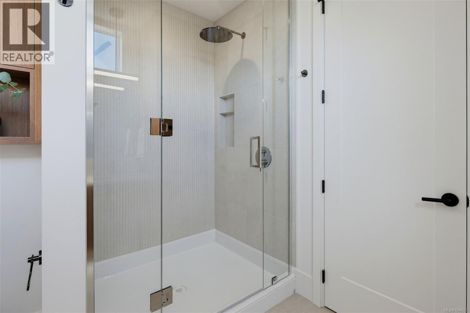 2 1434 Brooke St, Victoria, British Columbia  V8S 1M3 - Photo 28 - 1049517
