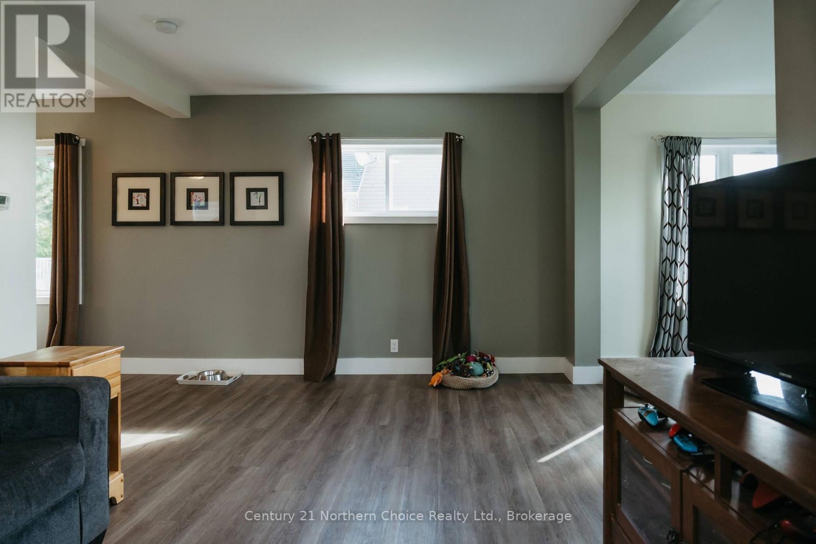 44 Peter Street, Kenora, Ontario  P9N 3R2 - Photo 7 - X13799360