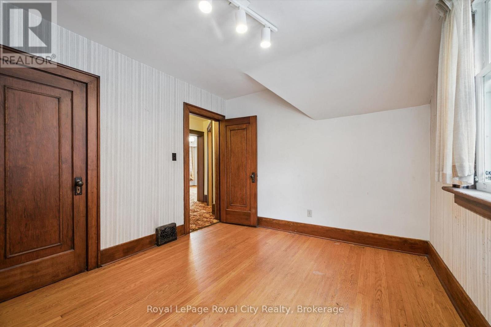 371 Gowrie Street N, Centre Wellington, Ontario  N1M 2H5 - Photo 28 - X13792762