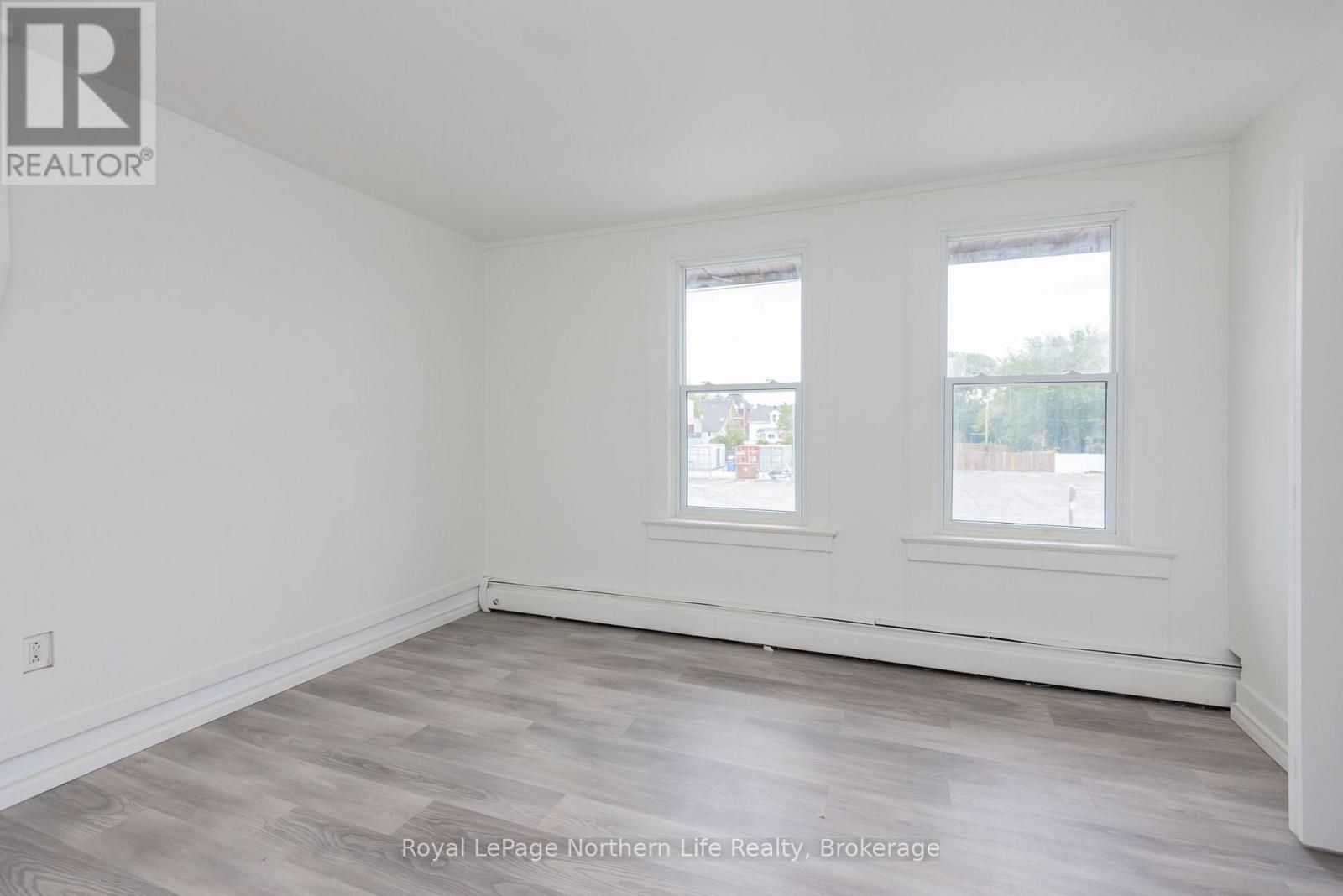645 Main Street E, North Bay, Ontario  P1B 1C1 - Photo 14 - X13799122