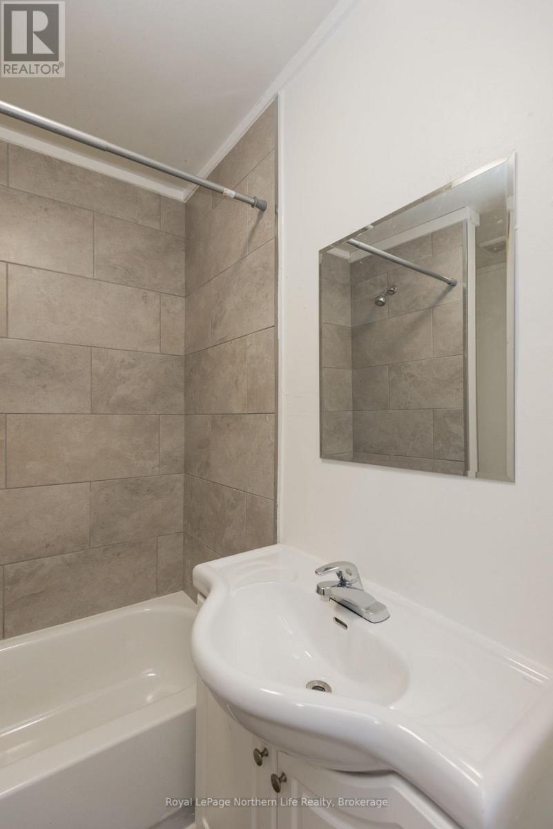 645 Main Street E, North Bay, Ontario  P1B 1C1 - Photo 19 - X13799122