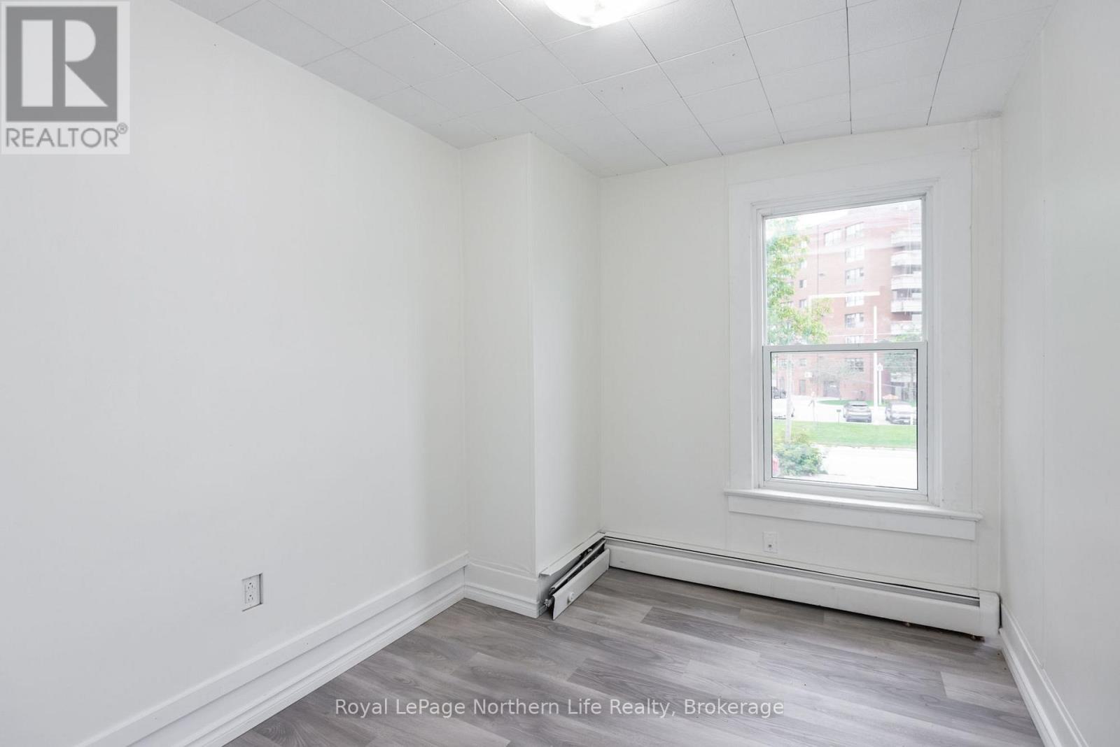 645 Main Street E, North Bay, Ontario  P1B 1C1 - Photo 10 - X13799134