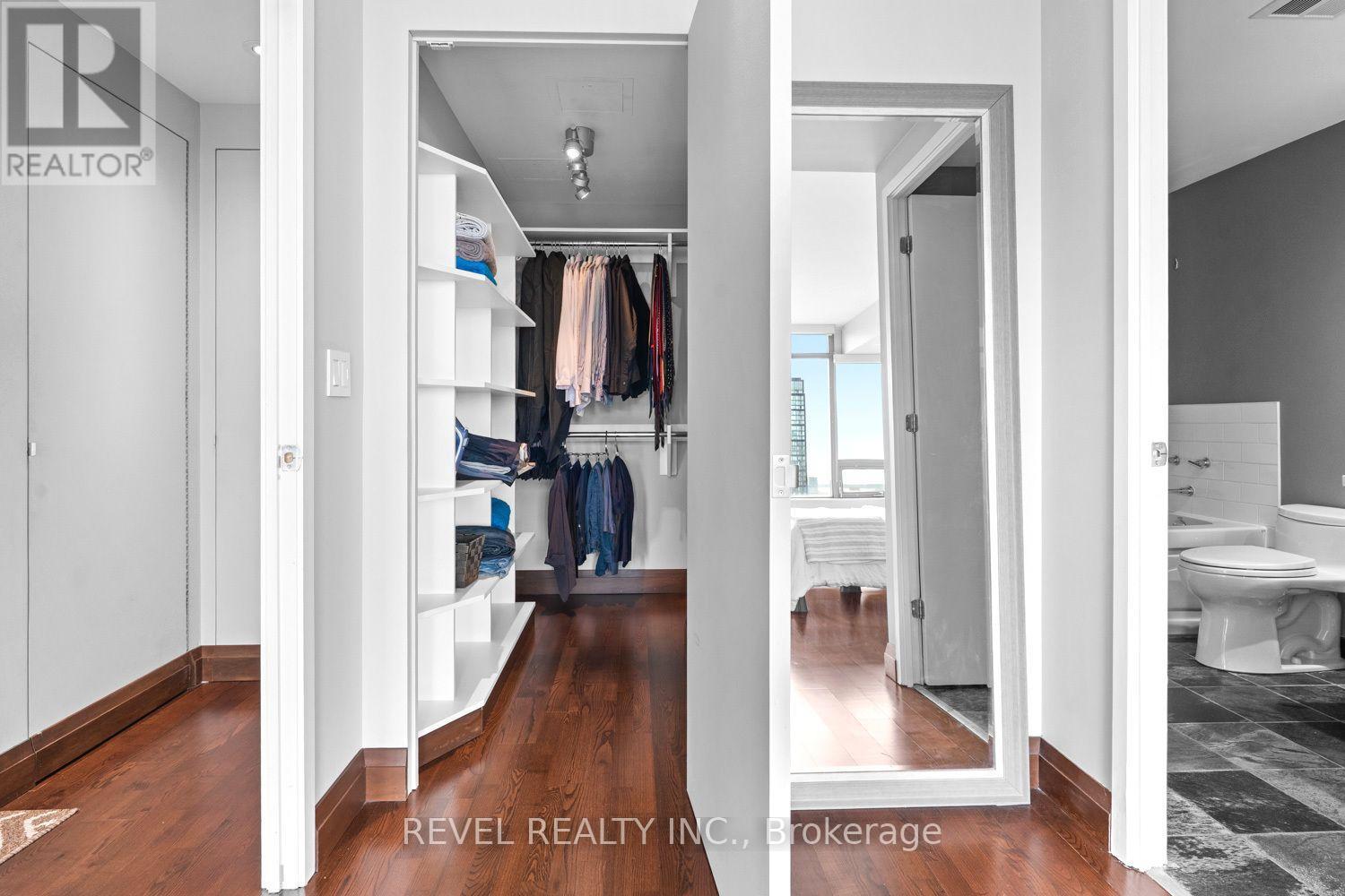 Ph2 - 281 Mutual Street, Toronto, Ontario  M4Y 3C4 - Photo 22 - C13799314