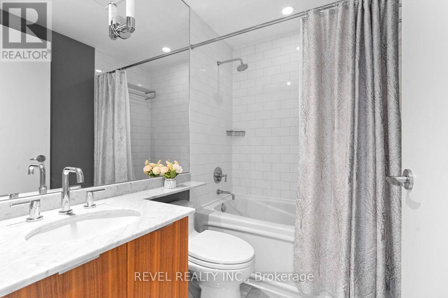 Ph2 - 281 Mutual Street, Toronto, Ontario  M4Y 3C4 - Photo 25 - C13799314