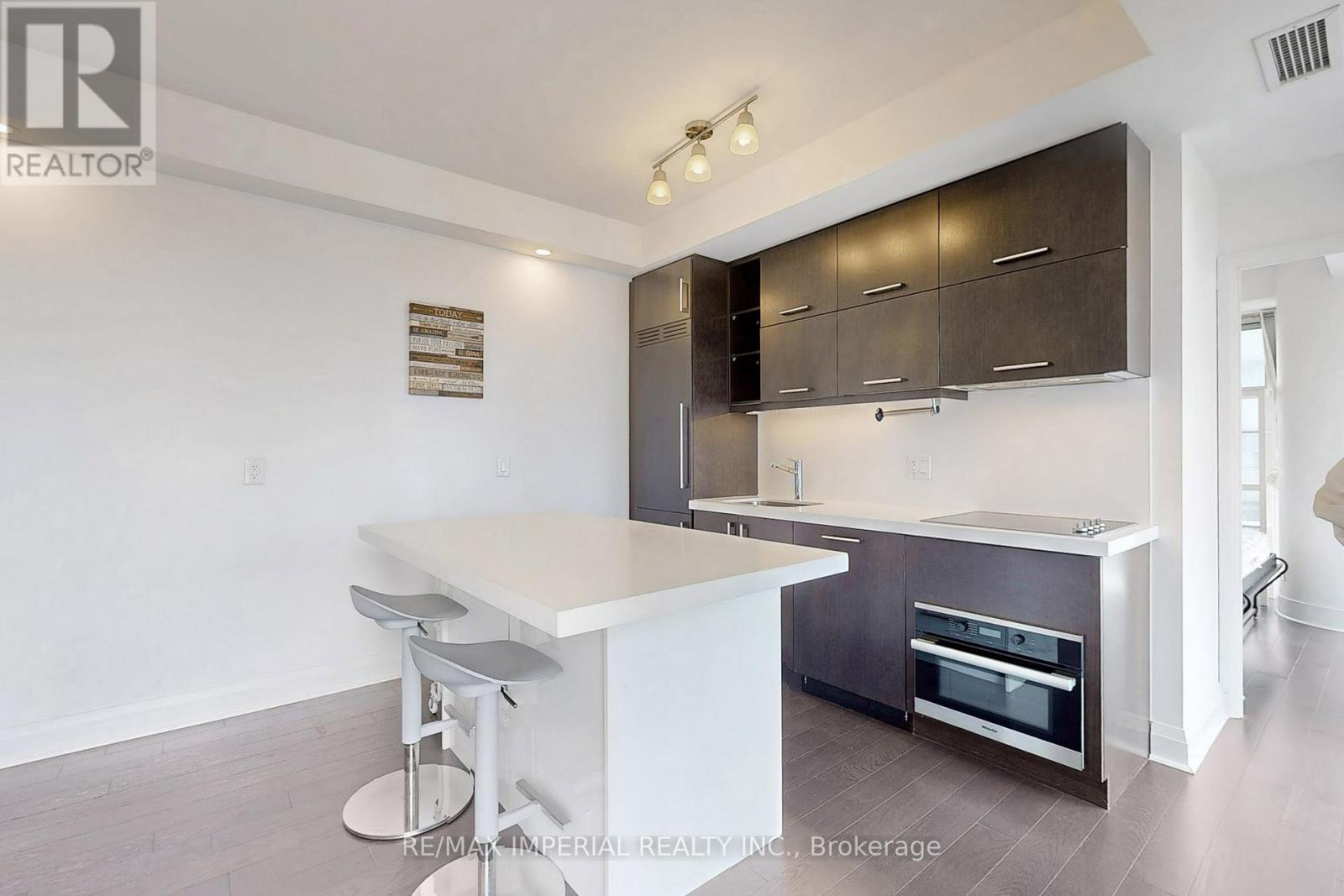 3208 - 1080 Bay Street, Toronto, Ontario  M5S 0A5 - Photo 16 - C13799316
