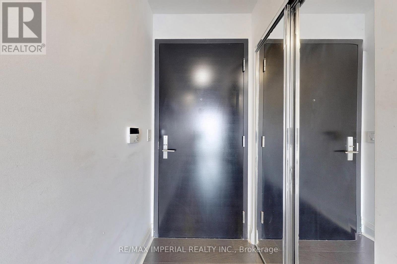 3208 - 1080 Bay Street, Toronto, Ontario  M5S 0A5 - Photo 30 - C13799316