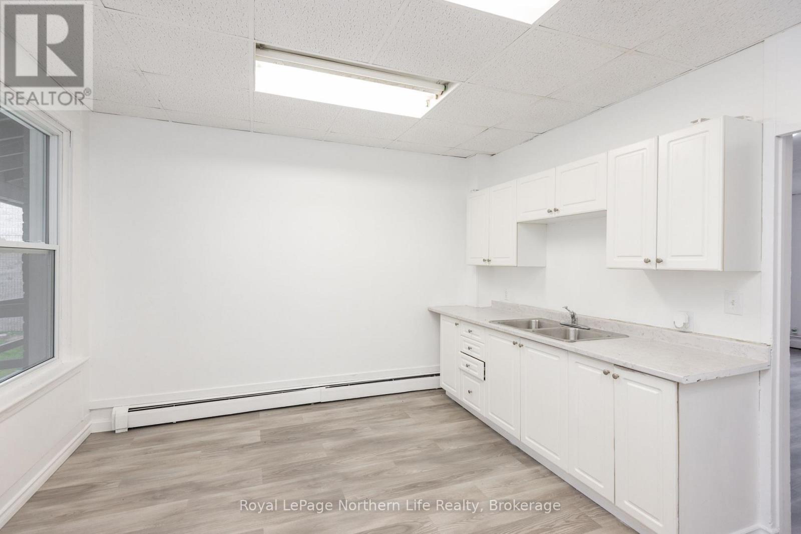 645 Main Street E, North Bay, Ontario  P1B 1C1 - Photo 7 - X13799134