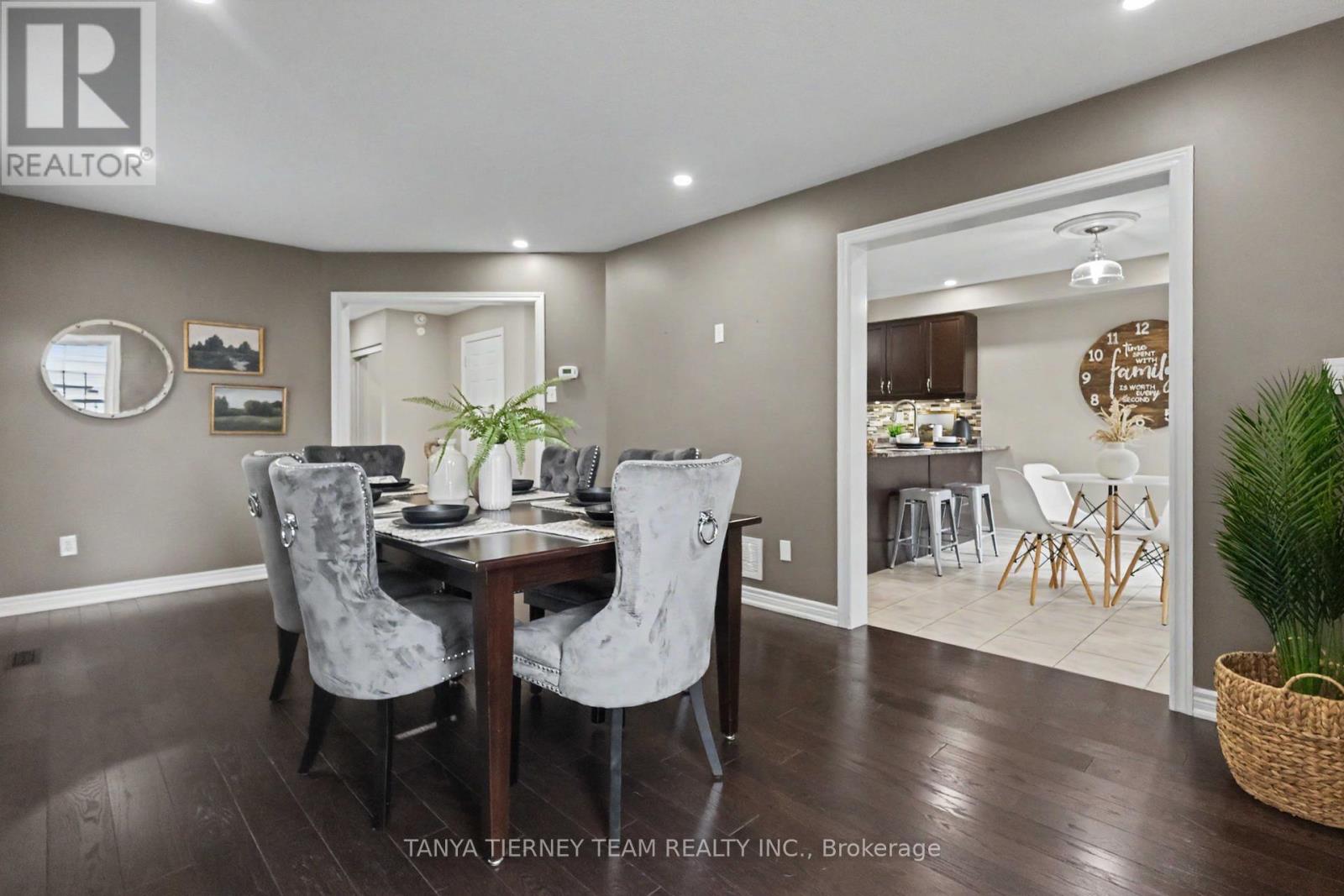 96 Mildenhall Place, Whitby, Ontario  L1M 0E4 - Photo 14 - E13799304
