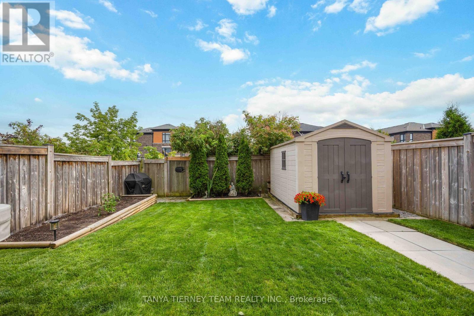 96 Mildenhall Place, Whitby, Ontario  L1M 0E4 - Photo 45 - E13799304
